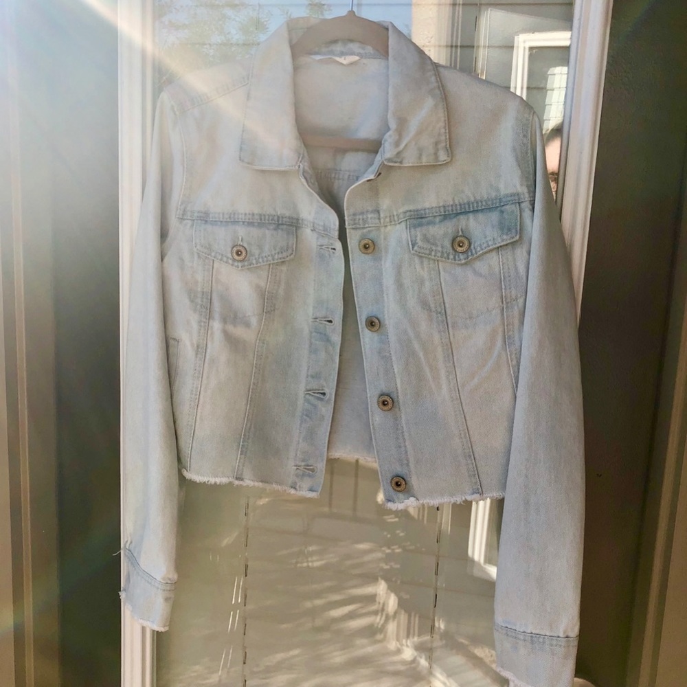 Light Denim Cropped Jacket